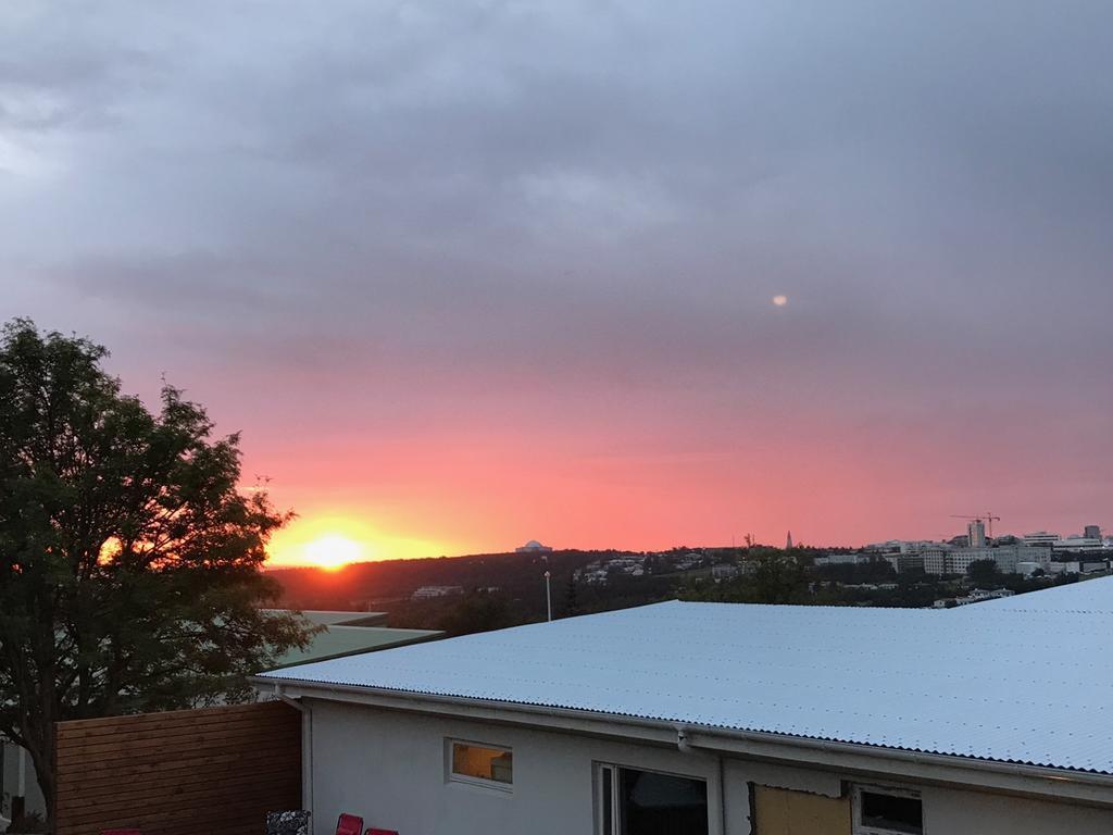 Iceland Sjf Villa, Hot Tub & Outdoor Sauna Amazing Mountains And City View Over Reykjavík Dış mekan fotoğraf